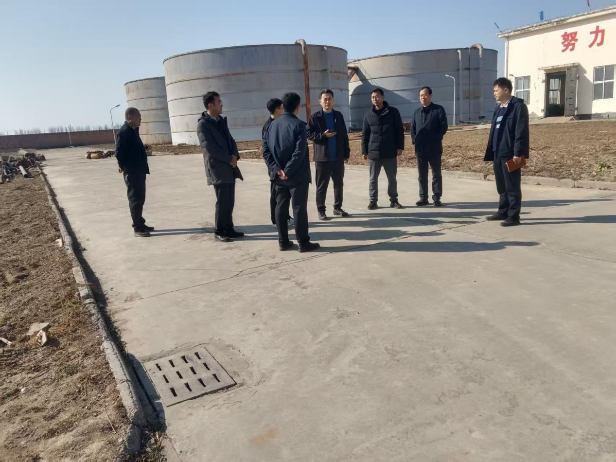 新春慰问暖一线 凝心聚力促生产——清丰县委书记高尚功大年初三深入矿部走